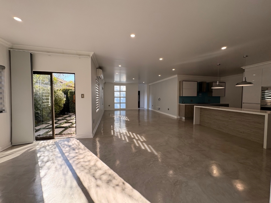 To Let 3 Bedroom Property for Rent in Wilkoppies North West